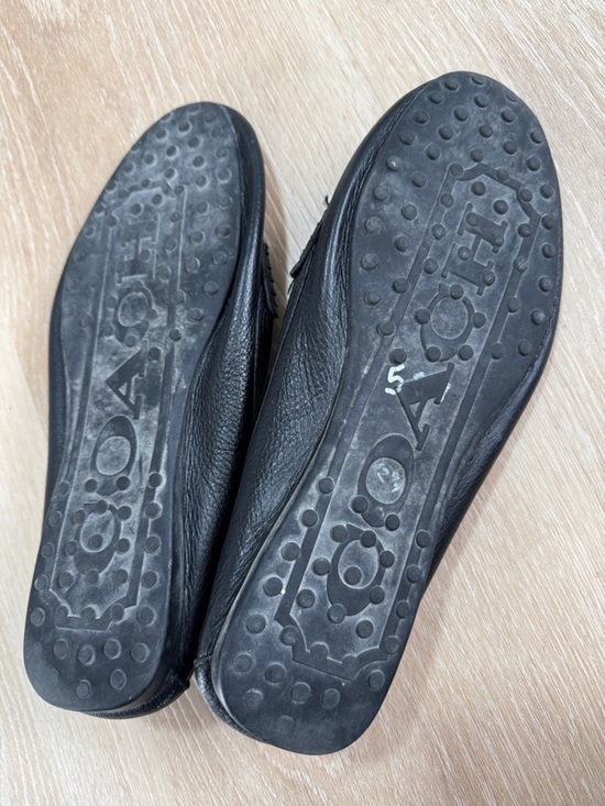 Coach Black Pebbled Leather Slip-On Loafers with Silver Plaque Coach minimalist Black Pebbled Leather Loafers with Silver  main image 4